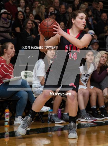 Thumbnail 2 in Etna vs. Redding Christian (NSCIF D6 Final) photogallery.