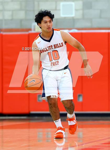 Thumbnail 2 in Orange Lutheran vs. Rolling Hills Prep (Mater Dei Extravaganza) photogallery.