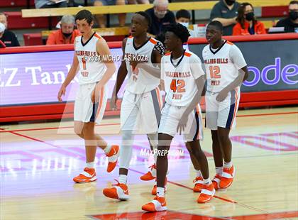 Thumbnail 3 in Orange Lutheran vs. Rolling Hills Prep (Mater Dei Extravaganza) photogallery.