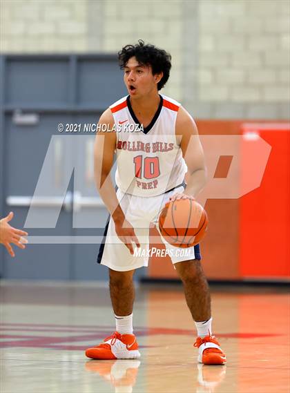 Thumbnail 1 in Orange Lutheran vs. Rolling Hills Prep (Mater Dei Extravaganza) photogallery.