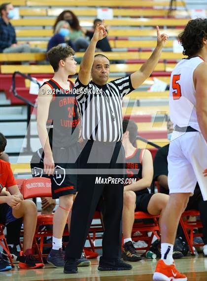 Thumbnail 3 in Orange Lutheran vs. Rolling Hills Prep (Mater Dei Extravaganza) photogallery.