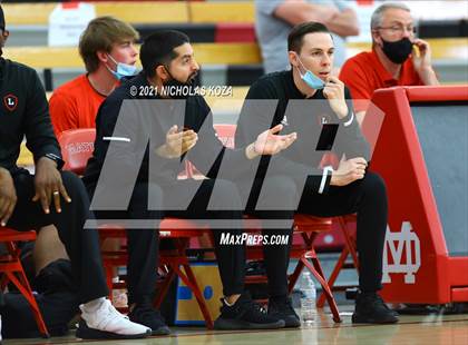 Thumbnail 1 in Orange Lutheran vs. Rolling Hills Prep (Mater Dei Extravaganza) photogallery.