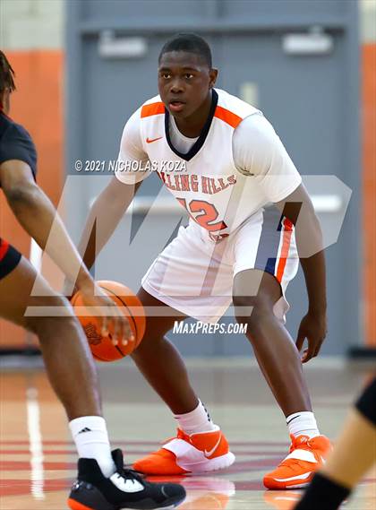 Thumbnail 3 in Orange Lutheran vs. Rolling Hills Prep (Mater Dei Extravaganza) photogallery.