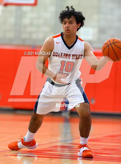 Thumbnail 3 in Orange Lutheran vs. Rolling Hills Prep (Mater Dei Extravaganza) photogallery.