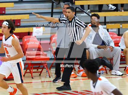 Thumbnail 3 in Orange Lutheran vs. Rolling Hills Prep (Mater Dei Extravaganza) photogallery.