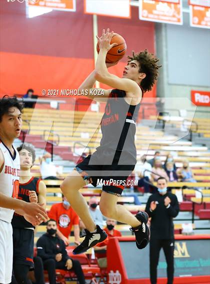 Thumbnail 2 in Orange Lutheran vs. Rolling Hills Prep (Mater Dei Extravaganza) photogallery.