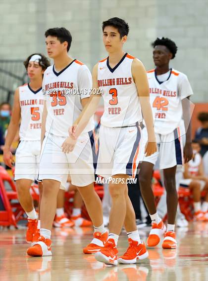 Thumbnail 2 in Orange Lutheran vs. Rolling Hills Prep (Mater Dei Extravaganza) photogallery.