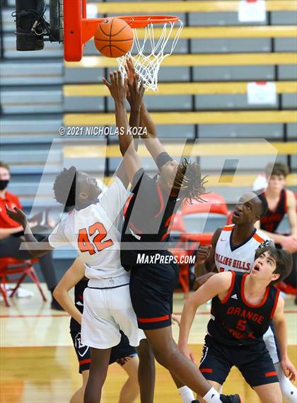 Thumbnail 1 in Orange Lutheran vs. Rolling Hills Prep (Mater Dei Extravaganza) photogallery.