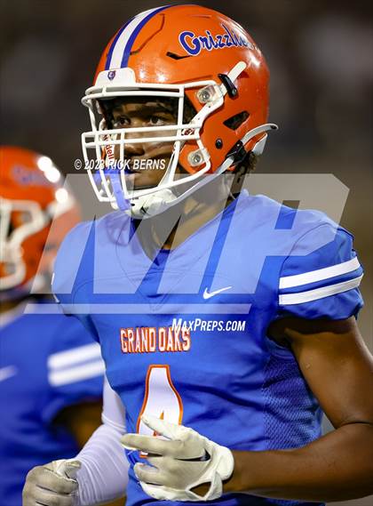 Thumbnail 1 in Grand Oaks vs Nimitz photogallery.