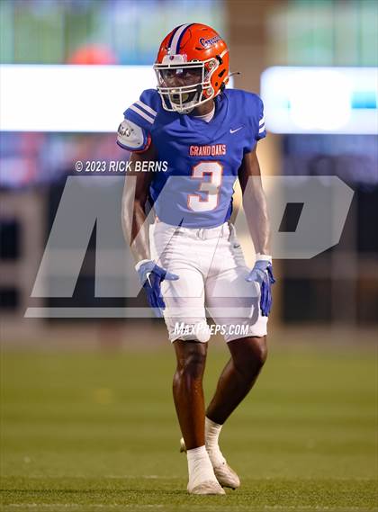 Thumbnail 3 in Grand Oaks vs Nimitz photogallery.