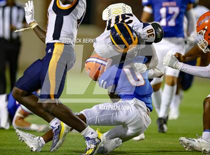 Thumbnail 2 in Grand Oaks vs Nimitz photogallery.