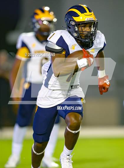 Thumbnail 1 in Grand Oaks vs Nimitz photogallery.