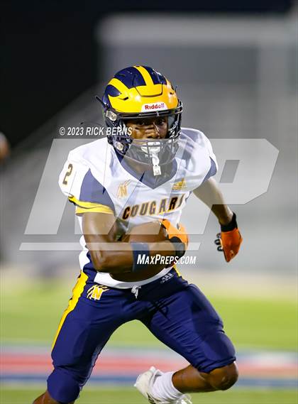 Thumbnail 3 in Grand Oaks vs Nimitz photogallery.