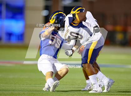 Thumbnail 2 in Grand Oaks vs Nimitz photogallery.