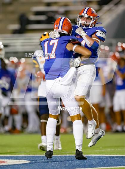 Thumbnail 1 in Grand Oaks vs Nimitz photogallery.