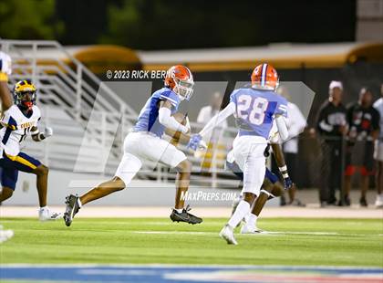 Thumbnail 2 in Grand Oaks vs Nimitz photogallery.