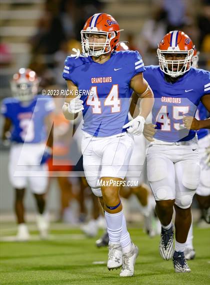 Thumbnail 1 in Grand Oaks vs Nimitz photogallery.