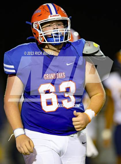 Thumbnail 1 in Grand Oaks vs Nimitz photogallery.