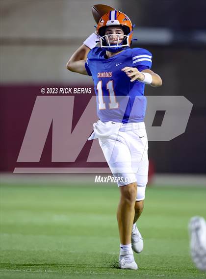 Thumbnail 1 in Grand Oaks vs Nimitz photogallery.