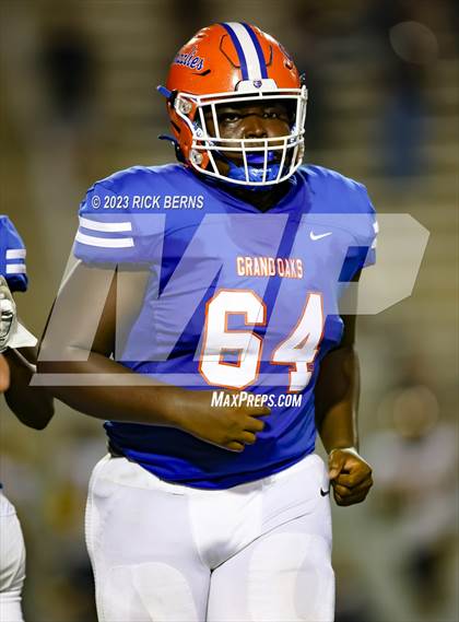 Thumbnail 2 in Grand Oaks vs Nimitz photogallery.