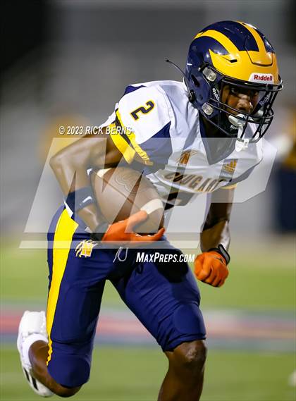 Thumbnail 3 in Grand Oaks vs Nimitz photogallery.
