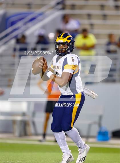 Thumbnail 1 in Grand Oaks vs Nimitz photogallery.