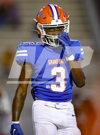 Thumbnail 3 in Grand Oaks vs Nimitz photogallery.