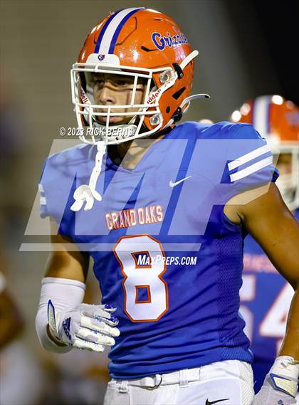 Thumbnail 1 in Grand Oaks vs Nimitz photogallery.