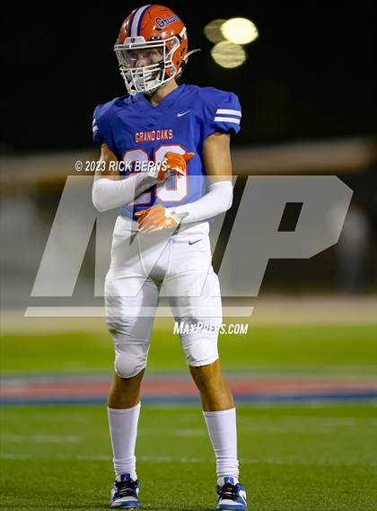 Thumbnail 1 in Grand Oaks vs Nimitz photogallery.