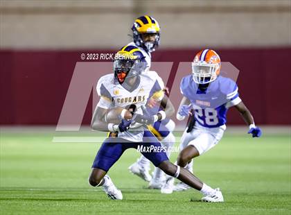 Thumbnail 2 in Grand Oaks vs Nimitz photogallery.