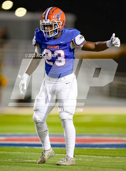 Thumbnail 1 in Grand Oaks vs Nimitz photogallery.