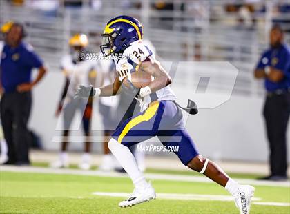 Thumbnail 1 in Grand Oaks vs Nimitz photogallery.