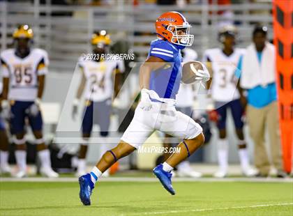 Thumbnail 3 in Grand Oaks vs Nimitz photogallery.