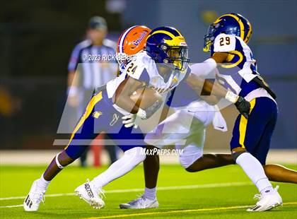 Thumbnail 1 in Grand Oaks vs Nimitz photogallery.