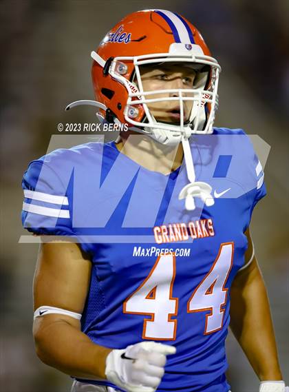 Thumbnail 1 in Grand Oaks vs Nimitz photogallery.