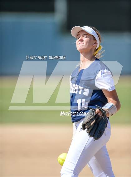 Thumbnail 2 in Mission Hills @ San Marcos photogallery.