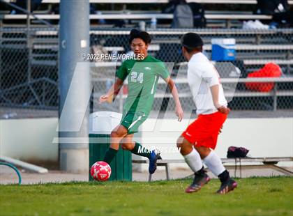 Thumbnail 2 in Lincoln vs Eagle Rock photogallery.