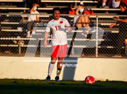 Thumbnail 3 in Lincoln vs Eagle Rock photogallery.