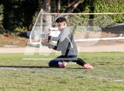 Thumbnail 3 in Lincoln vs Eagle Rock photogallery.