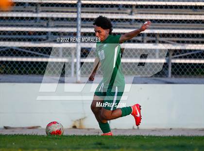 Thumbnail 2 in Lincoln vs Eagle Rock photogallery.