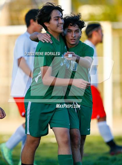 Thumbnail 1 in Lincoln vs Eagle Rock photogallery.