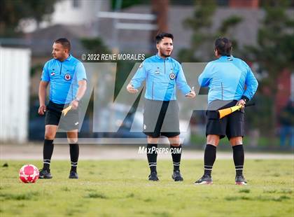 Thumbnail 2 in Lincoln vs Eagle Rock photogallery.