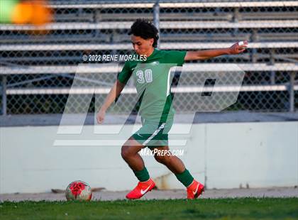 Thumbnail 3 in Lincoln vs Eagle Rock photogallery.