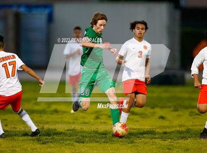 Thumbnail 3 in Lincoln vs Eagle Rock photogallery.