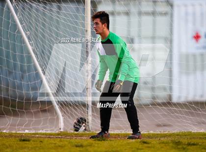 Thumbnail 3 in Lincoln vs Eagle Rock photogallery.