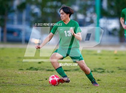 Thumbnail 3 in Lincoln vs Eagle Rock photogallery.