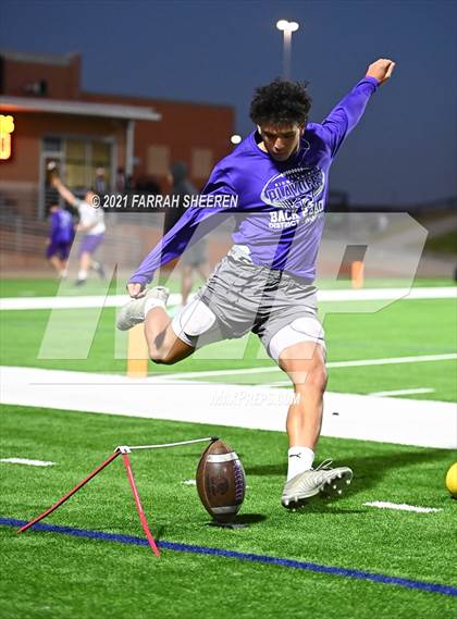 Thumbnail 3 in Ridge Point vs Cy-Fair (UIL 6A D1 Area Playoff) photogallery.
