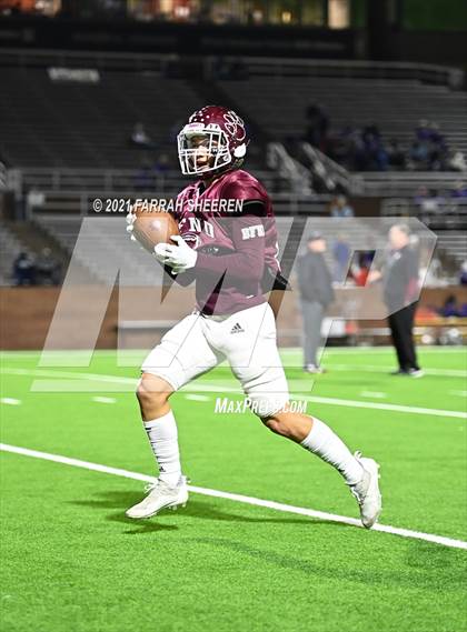 Thumbnail 2 in Ridge Point vs Cy-Fair (UIL 6A D1 Area Playoff) photogallery.