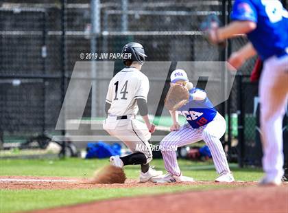 Thumbnail 2 in Trinity Christian @ Vandegrift photogallery.