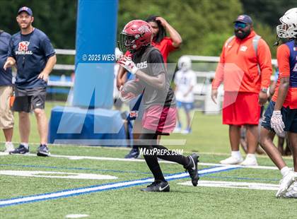Thumbnail 2 in Marion vs Pine Bluff (U of Memphis 7v7) photogallery.